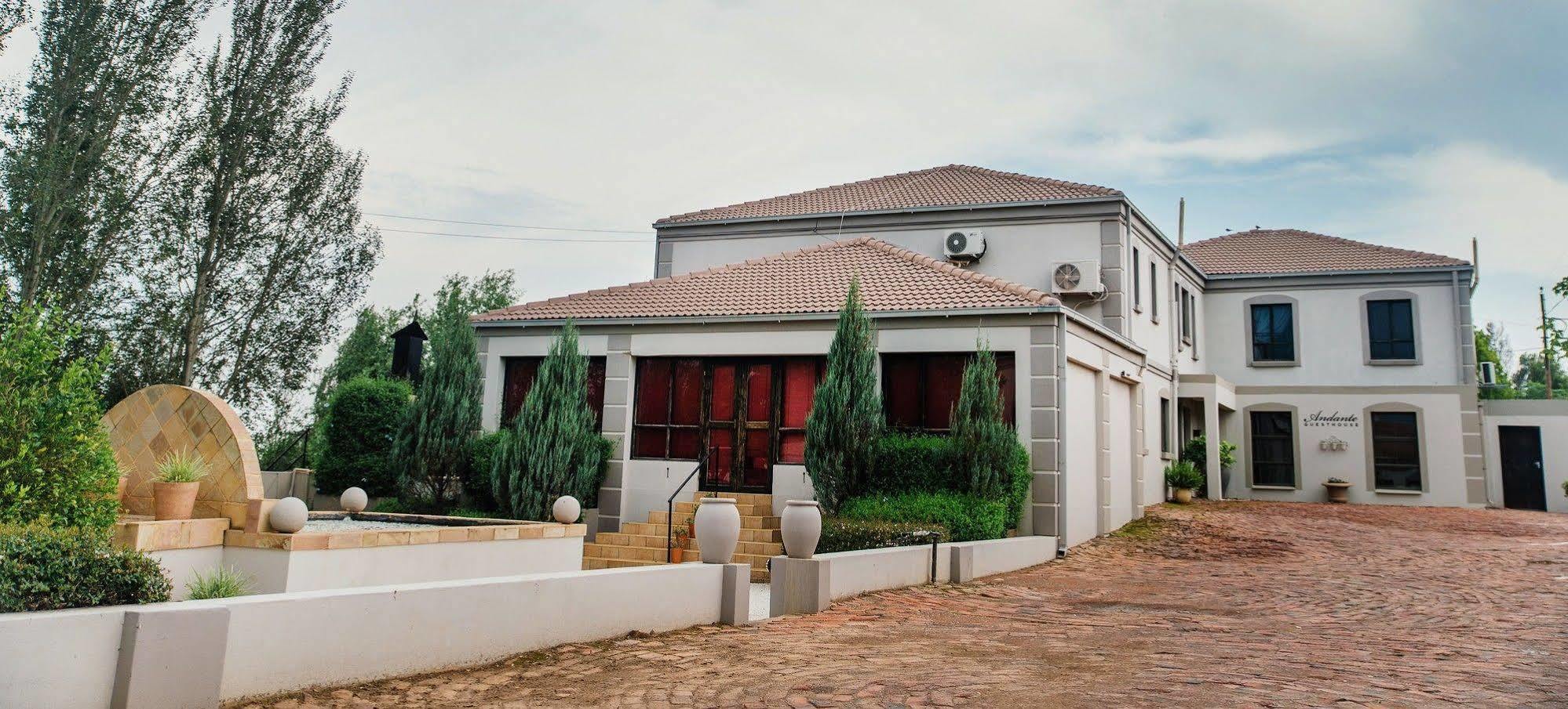 Altissimo Guesthouse Bloemfontein Exterior photo